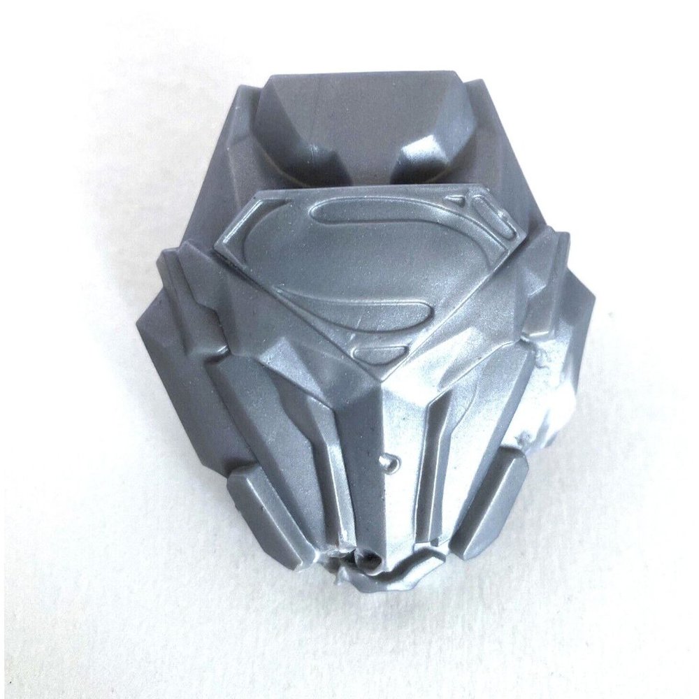 2015 Mattel Silver Shield Clash Superman V Batman DJG29 Dawn of Justice
